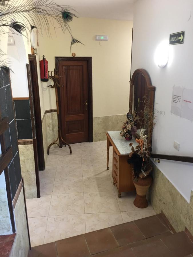 ホテル Hostal O Labrador O Hospital エクステリア 写真
