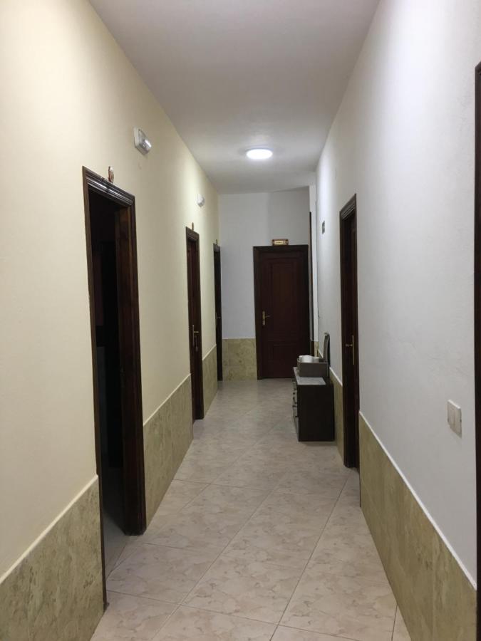 ホテル Hostal O Labrador O Hospital エクステリア 写真