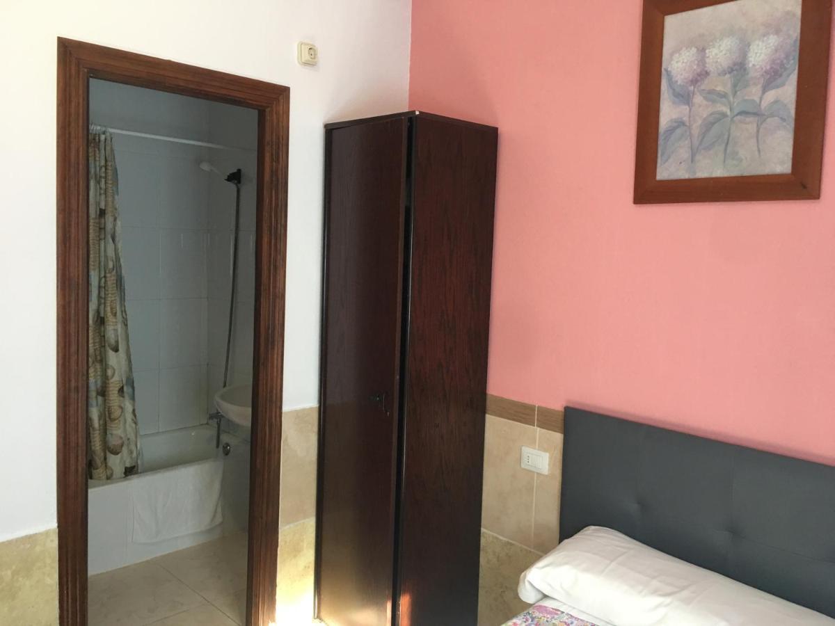 ホテル Hostal O Labrador O Hospital エクステリア 写真