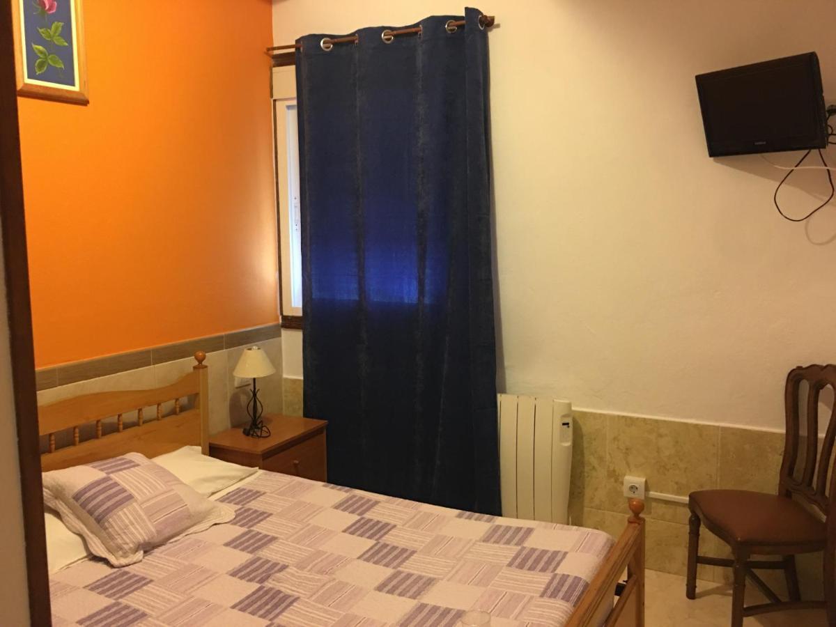 ホテル Hostal O Labrador O Hospital エクステリア 写真