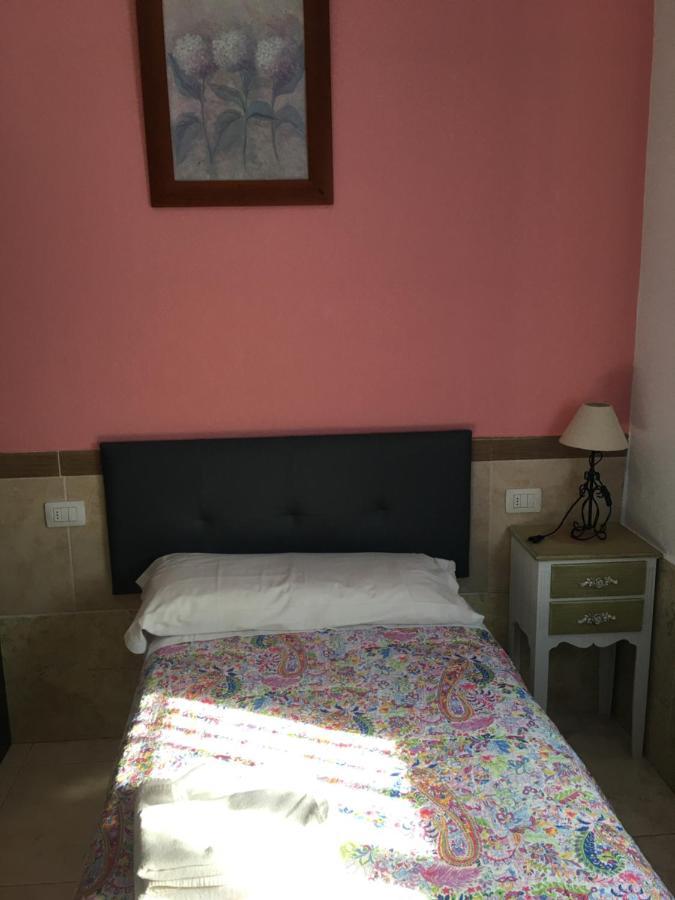 ホテル Hostal O Labrador O Hospital エクステリア 写真