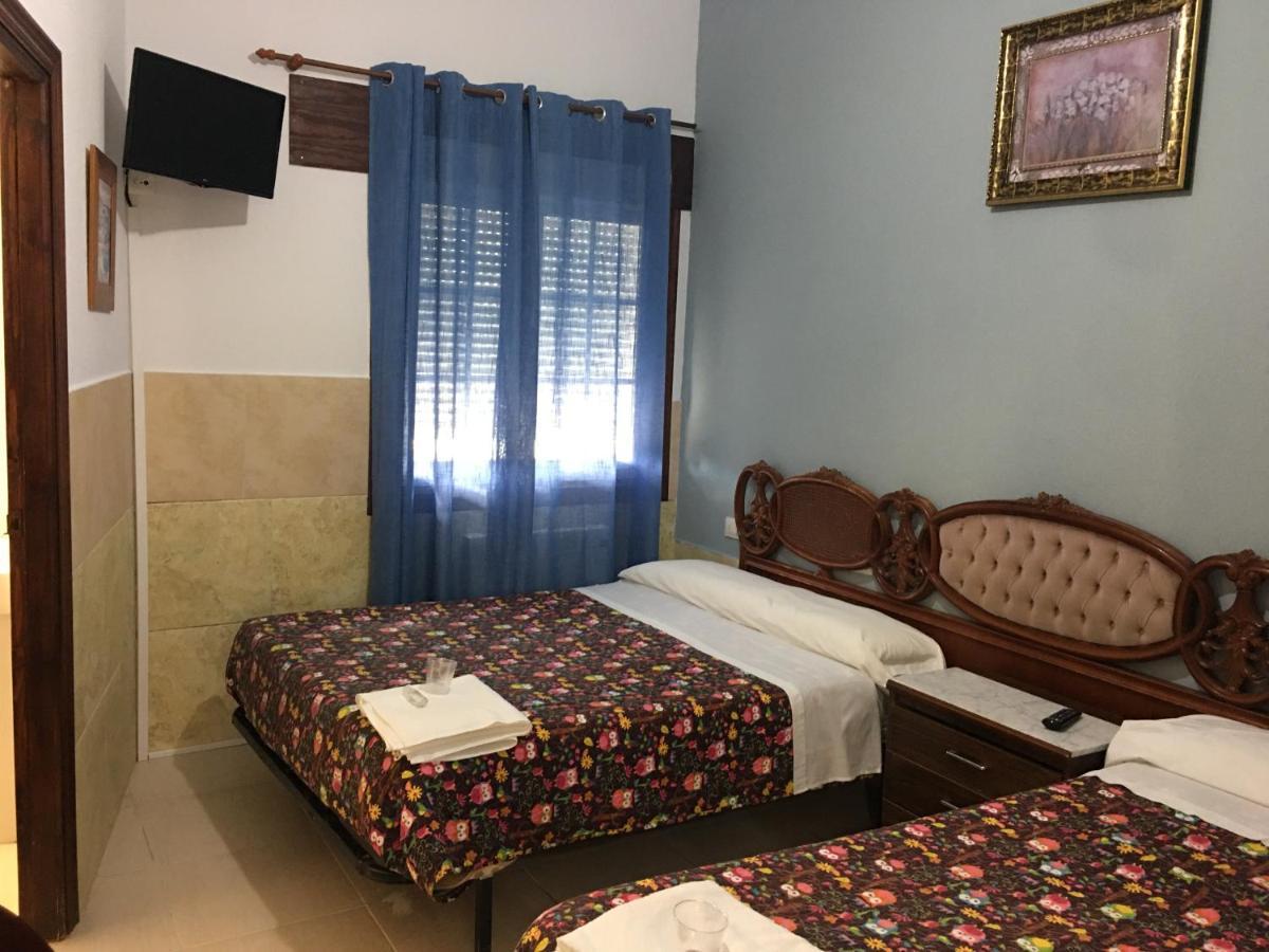 ホテル Hostal O Labrador O Hospital エクステリア 写真